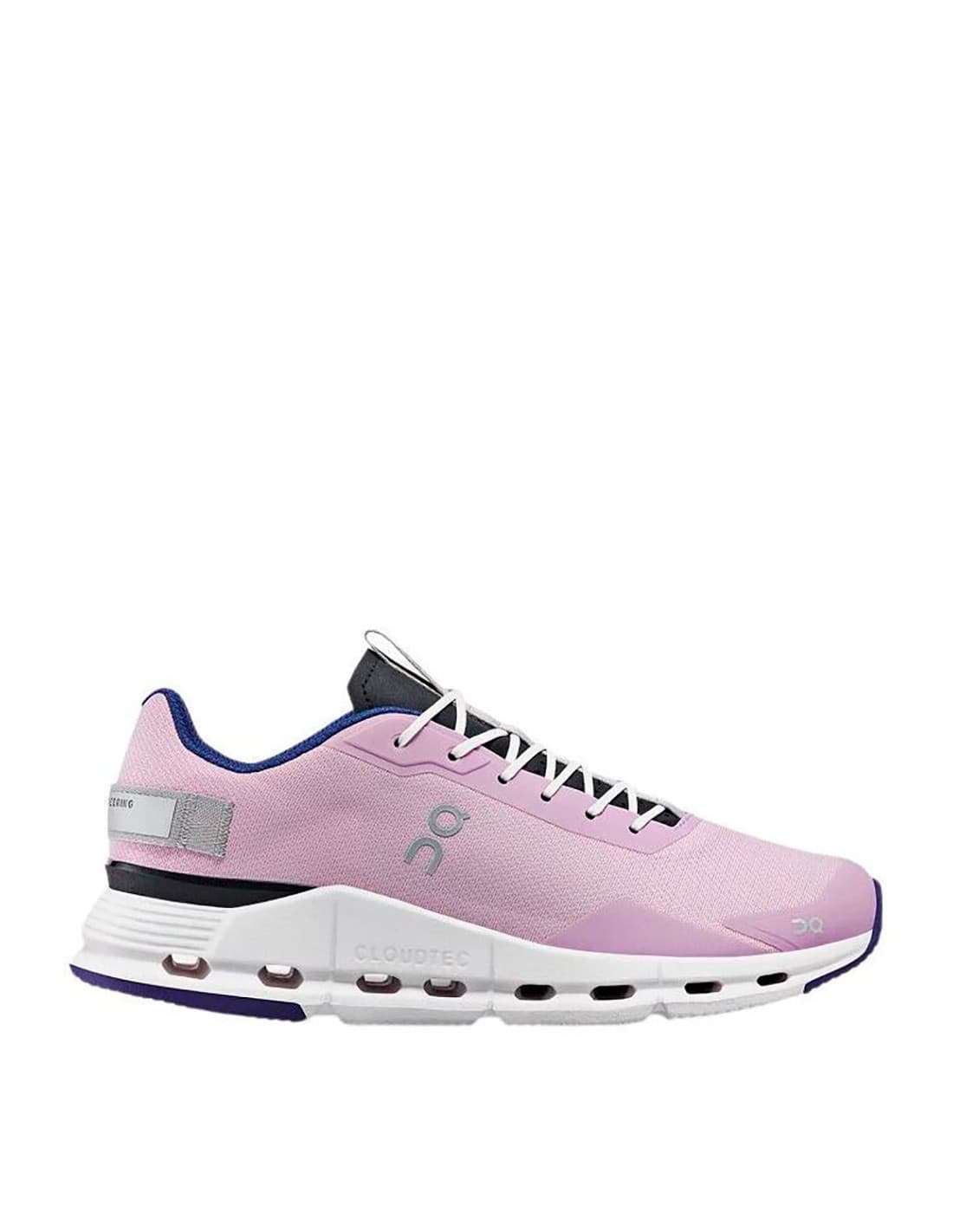 SUR LES BASKETS DE COURSE Cloudnova Form 1