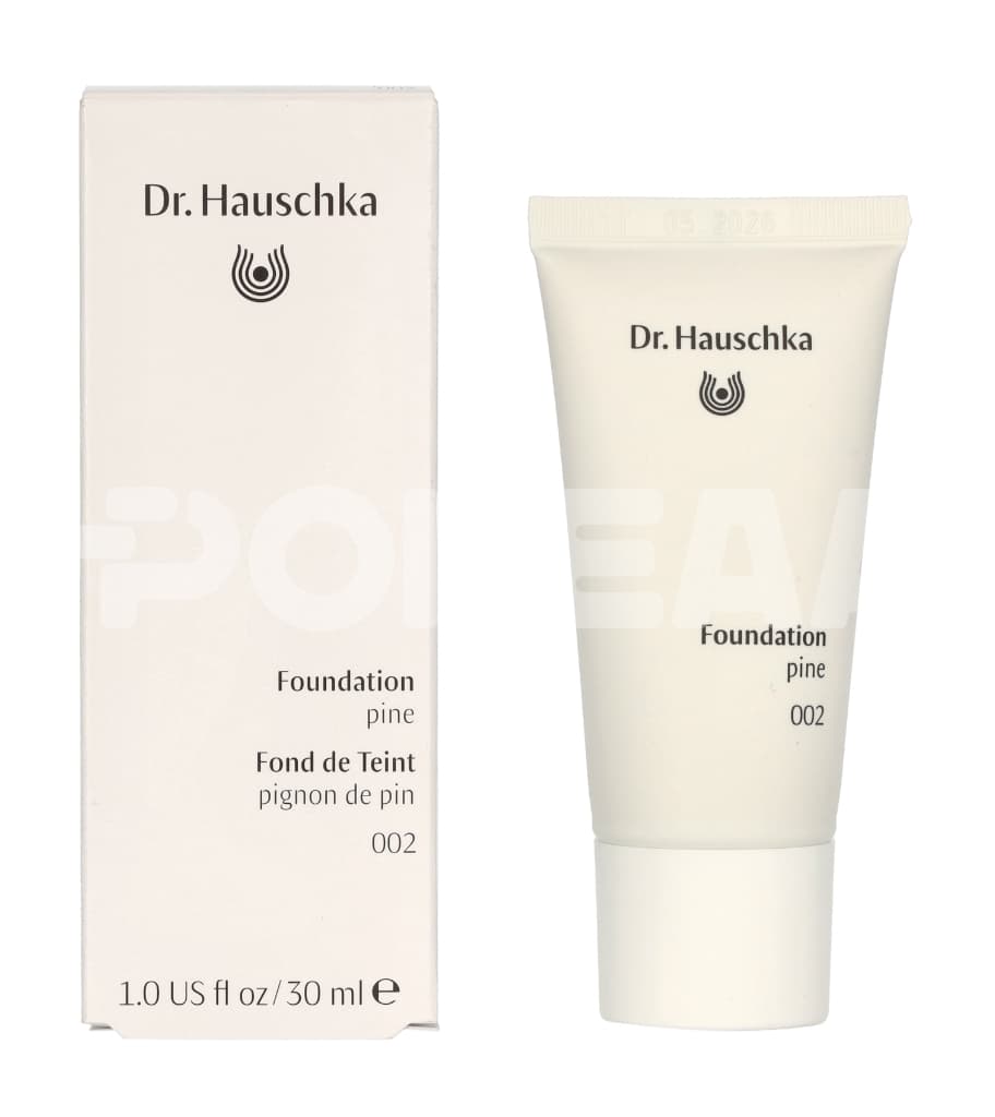 Dr. Hauschka Foundation 30ml - #002 Pine 1