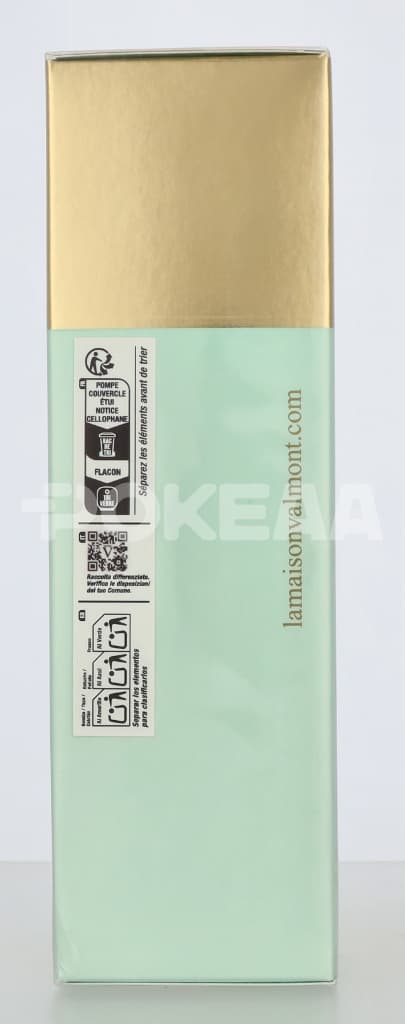 Valmont Priming With A Hydrating Fluid 150ml 2