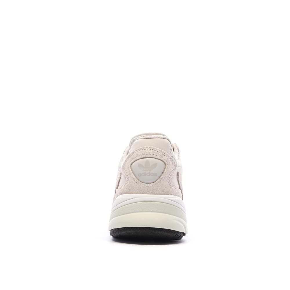 Baskets Beiges Femme Adidas Falcon 3