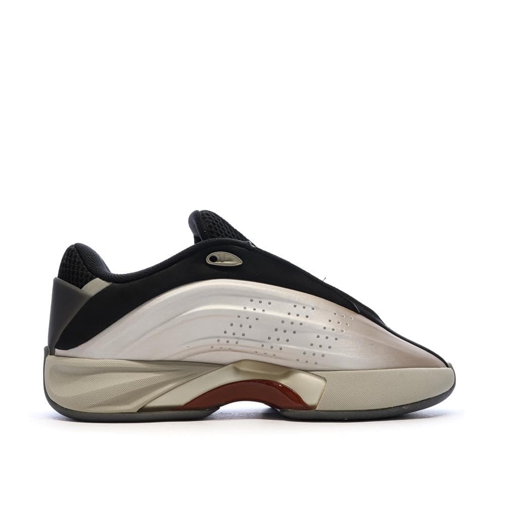Baskets Blanc/Noir Homme Adidas Nova Iiinfinity 2