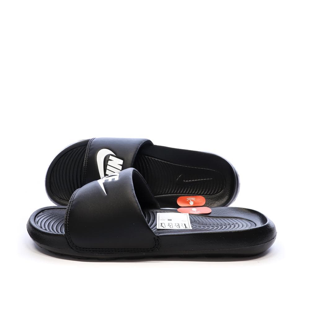 Claquettes Noires Femme Nike Victori 1