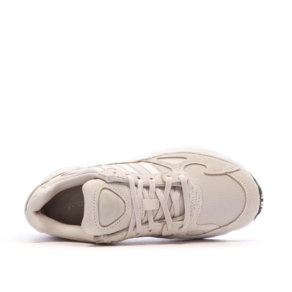 Baskets Beiges Femme Adidas Falcon 4