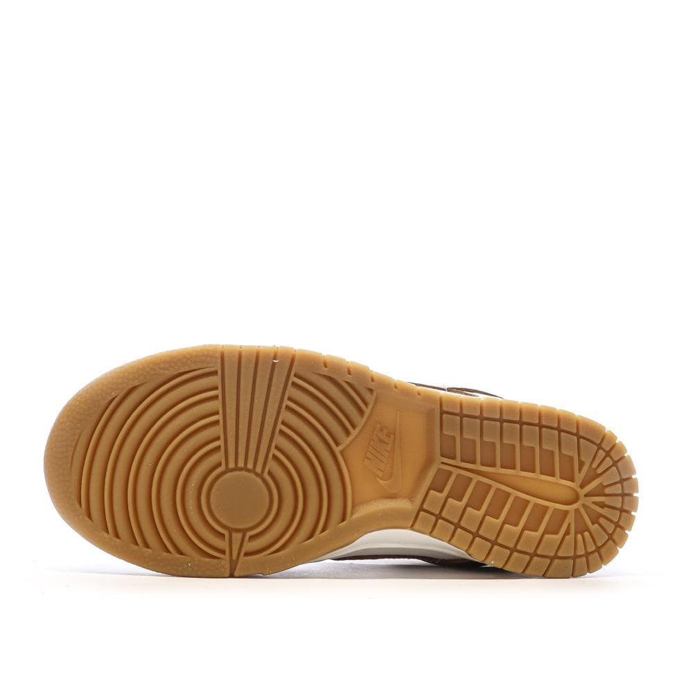Baskets Blanches/Marrons Femme Nike Dunk Low 5