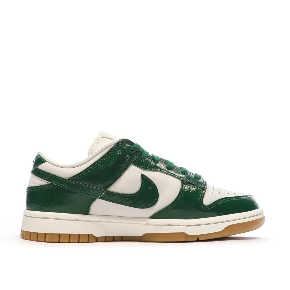 Baskets Blanches/Vertes Femme Nike Dunk Low 2