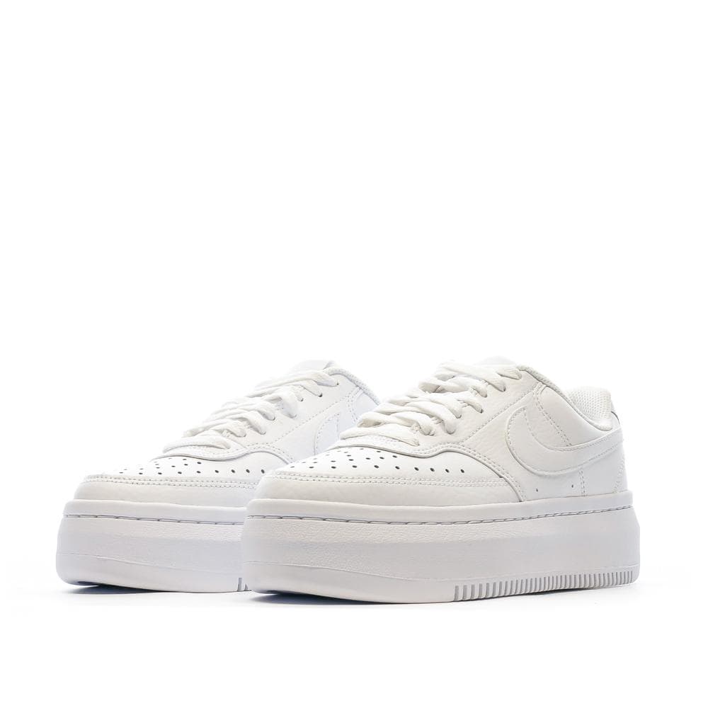 Baskets Blanches Femme Nike Court Vision Alta 6