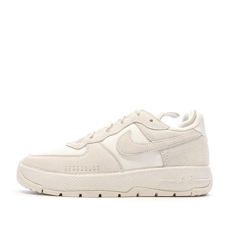 Baskets Beiges/Blanches Femme Nike Air Force 1 Wild 1